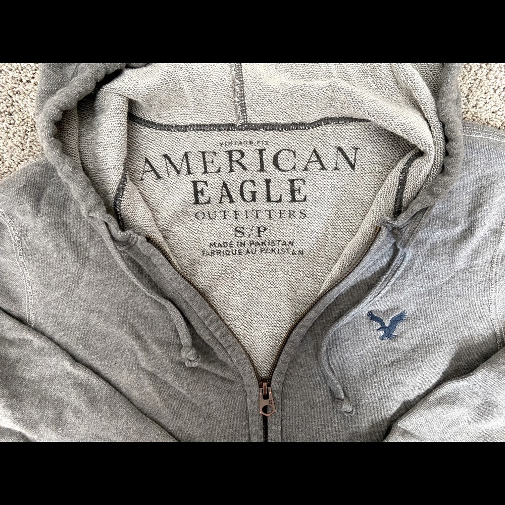 American Eagle Zip-Up💙